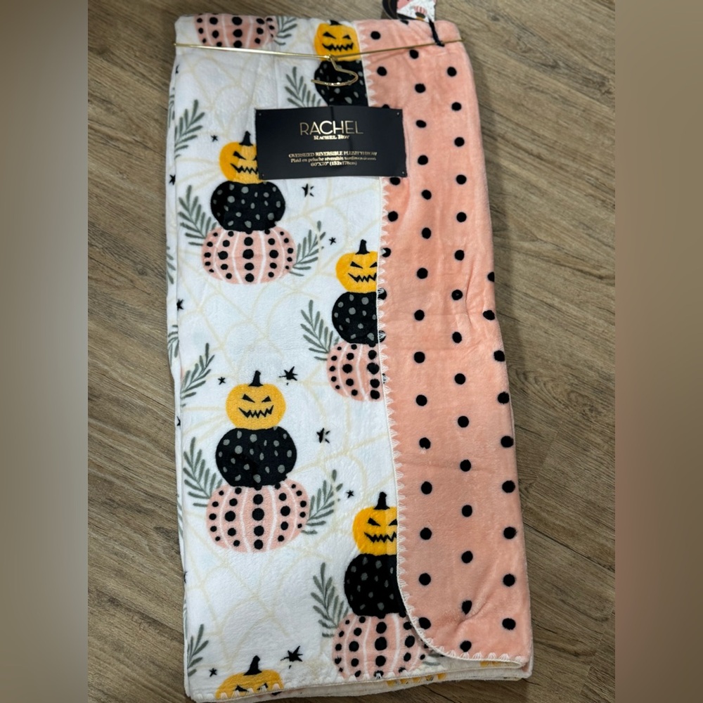 Rachel Halloween Pumpkin Blanket - White, Black, Orange, Pink